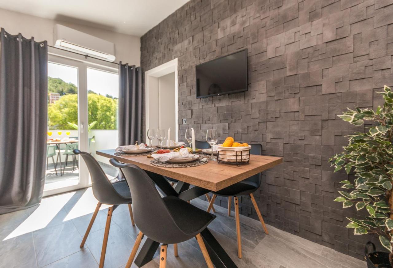 Marilu Luxury Apartments 德拉格 外观 照片