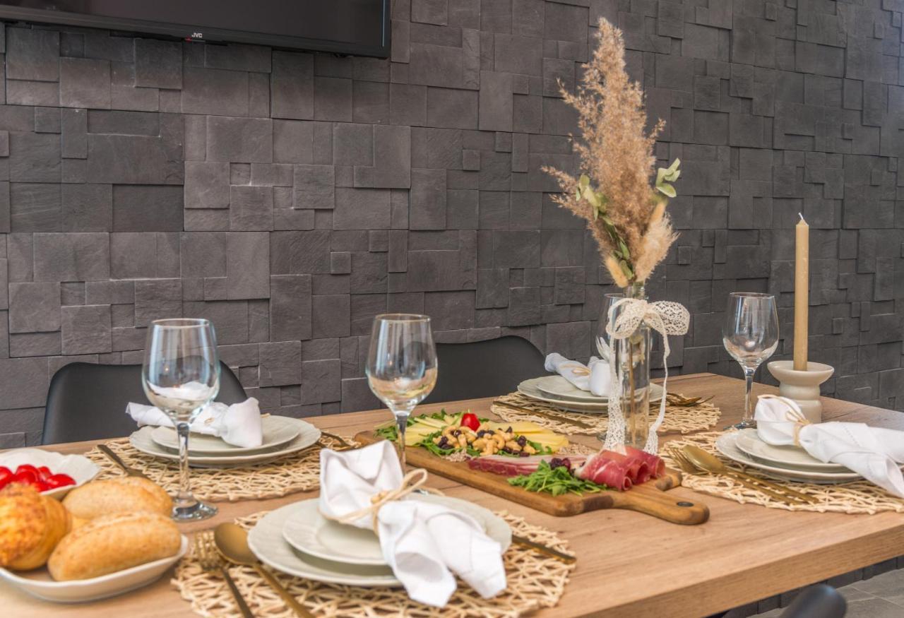 Marilu Luxury Apartments 德拉格 外观 照片