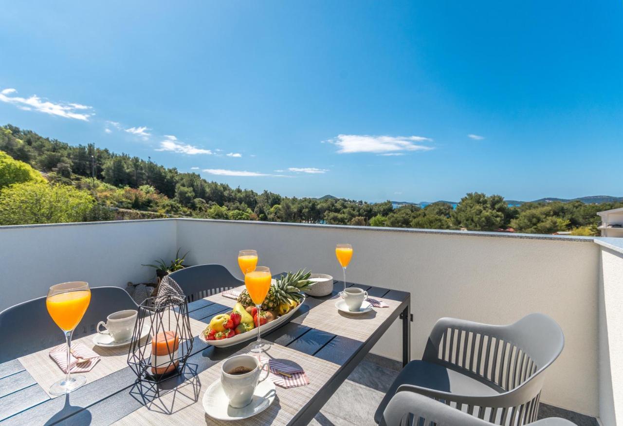 Marilu Luxury Apartments 德拉格 外观 照片