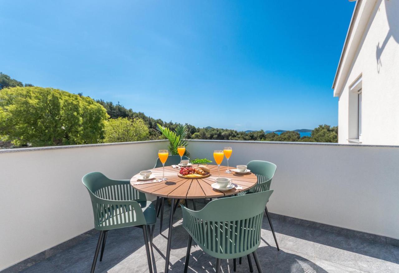 Marilu Luxury Apartments 德拉格 外观 照片